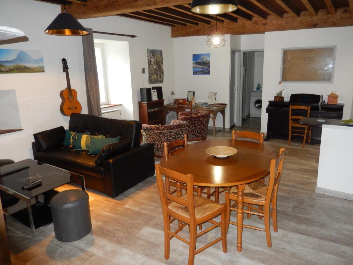 Appartements "Le Casino" Et "Lou Petit" 拉兰 外观 照片